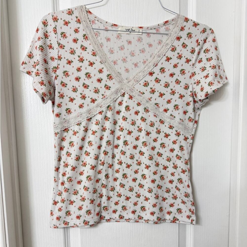Wild Love Floral & lace crop ribbed tee Size XL
